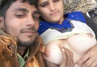 Paki Aunty Showing Boobs And Pussy Desixx Net