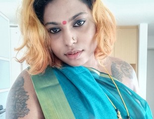 braless - Desixx.net