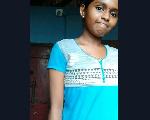 Desi bhabi nipples visible while removing Blouse and bra - Desixx.net